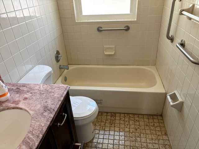 264 14TH STREET NW, Largo, FL 33770