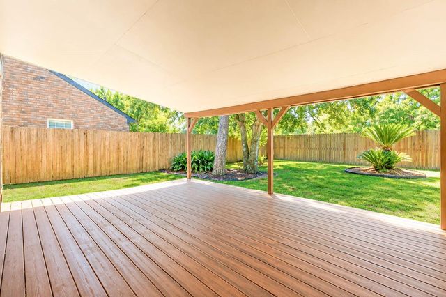 17015 Fordingbridge Drive, Spring, TX 77379