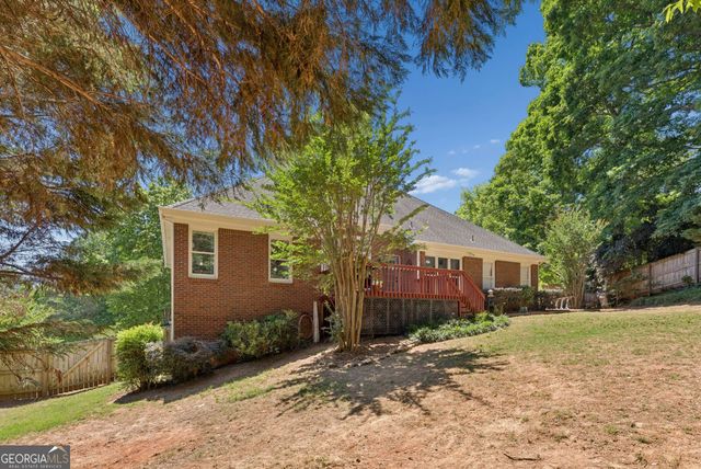 850 Ivy Ridge Drive, Loganville, GA 30052