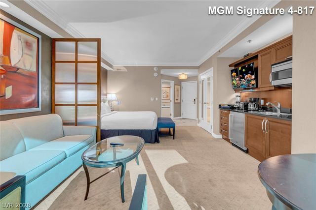 125 East Harmon Avenue 417, Las Vegas, NV 89109