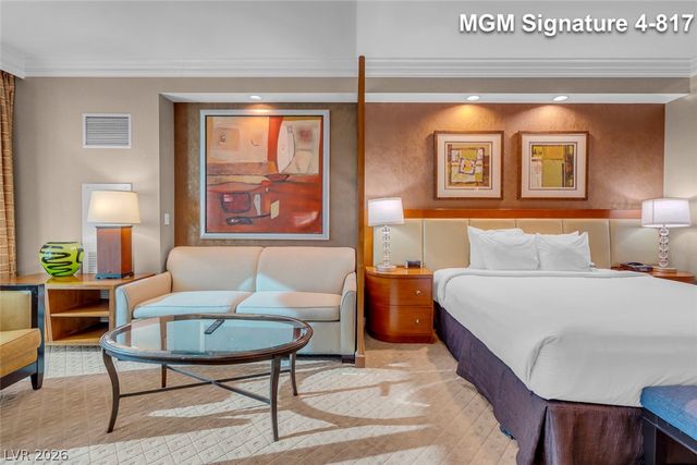 125 East Harmon Avenue 417, Las Vegas, NV 89109