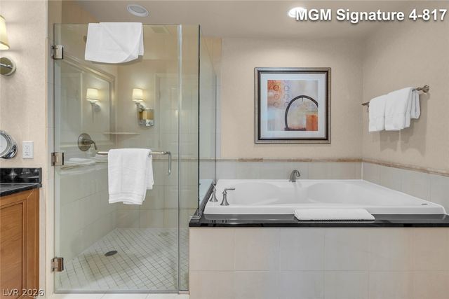 125 East Harmon Avenue 417, Las Vegas, NV 89109