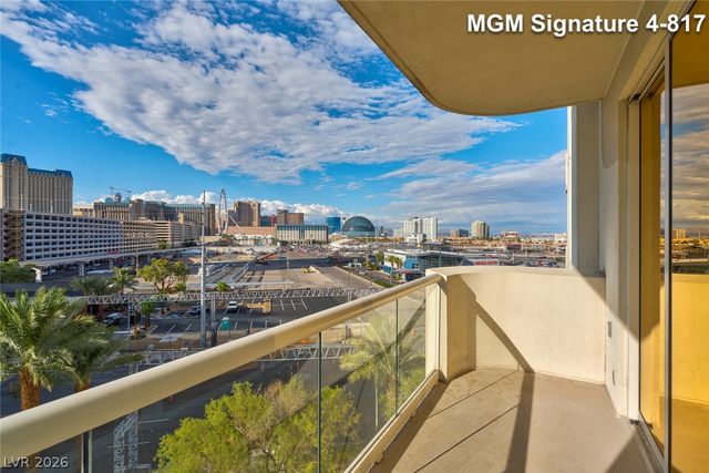 125 East Harmon Avenue 417, Las Vegas, NV 89109