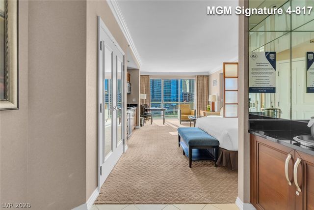 125 East Harmon Avenue 417, Las Vegas, NV 89109
