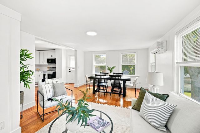 615 Salem St 2, Malden, MA 02148