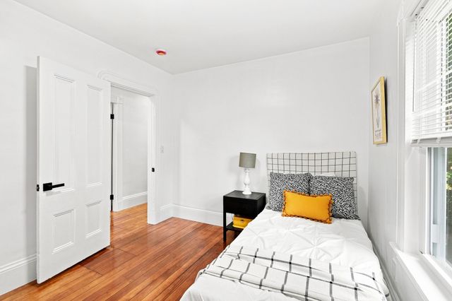 615 Salem St 2, Malden, MA 02148