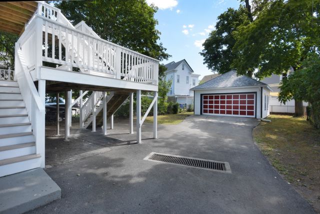 615 Salem St 2, Malden, MA 02148