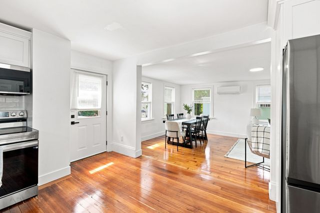 615 Salem St 2, Malden, MA 02148