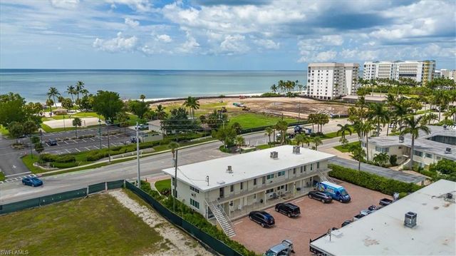 1550 Gulf Shore BLVD N # W2, Naples, FL 34102