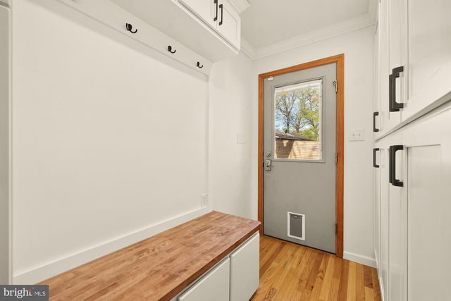 3430 EXECUTIVE AVE, Falls Church, VA 22042