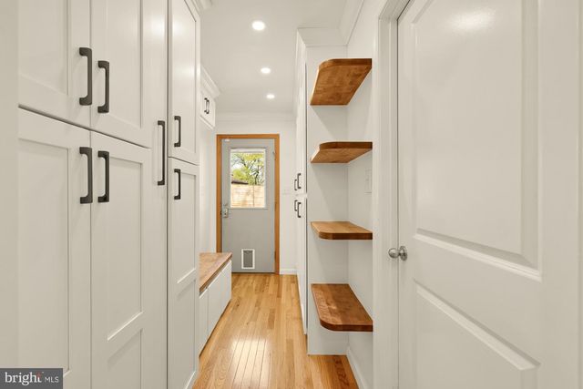 3430 EXECUTIVE AVE, Falls Church, VA 22042