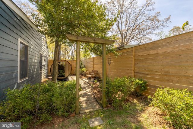 3430 EXECUTIVE AVE, Falls Church, VA 22042