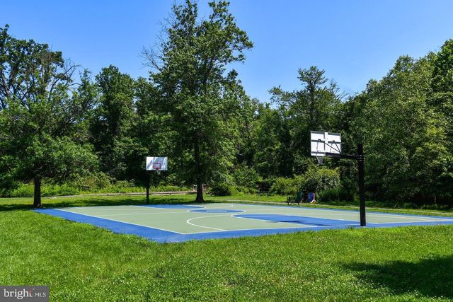 3430 EXECUTIVE AVE, Falls Church, VA 22042