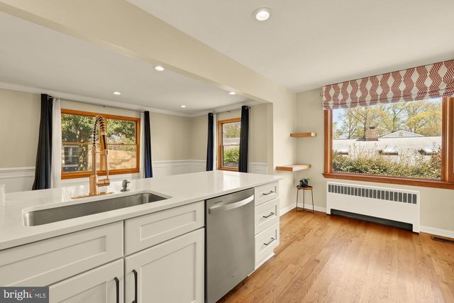 3430 EXECUTIVE AVE, Falls Church, VA 22042