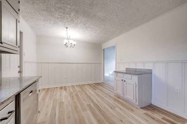 30 Mohawk Drive, Searcy, AR 72143