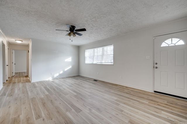 30 Mohawk Drive, Searcy, AR 72143