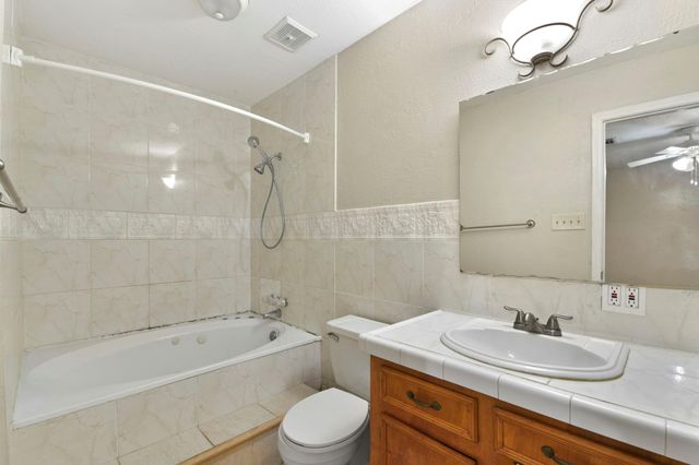 4820 Milwee Street, Houston, TX 77092