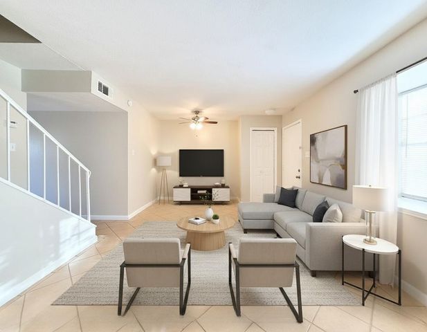 4820 Milwee Street, Houston, TX 77092