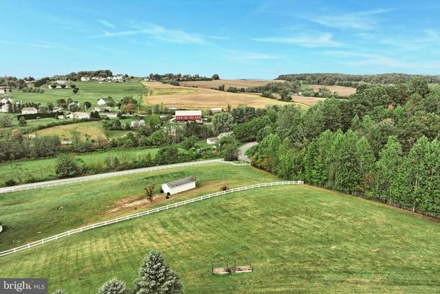 ARNOLD RD, Glenville, PA 17329