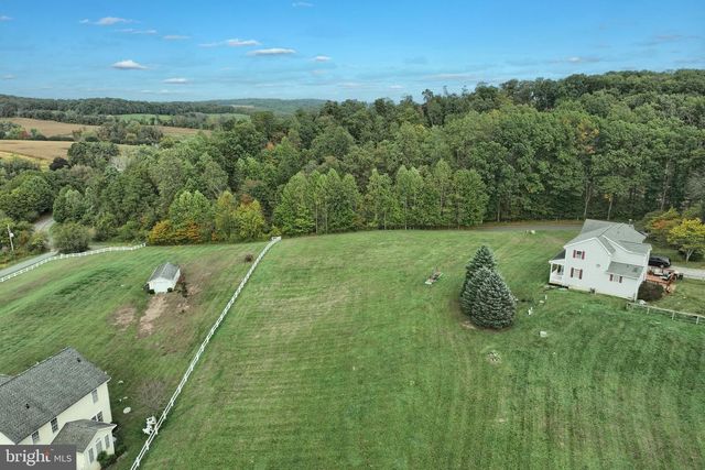 ARNOLD RD, Glenville, PA 17329