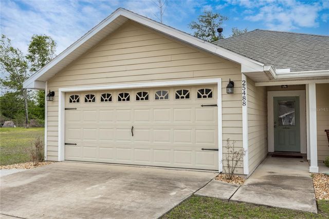 25488 NW 10TH AVENUE, Newberry, FL 32669
