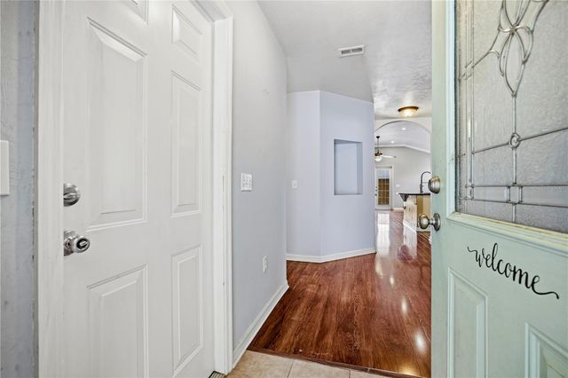 25488 NW 10TH AVENUE, Newberry, FL 32669