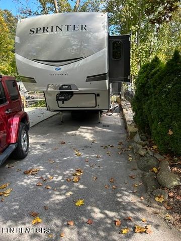 4224 E Parkway, Gatlinburg, TN 37738