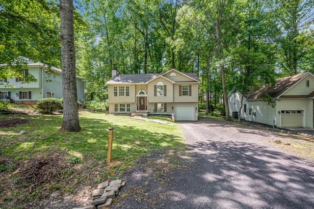 107 BUTLER CIR, Locust Grove, VA 22508