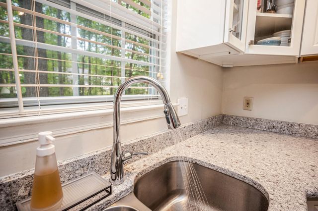 107 BUTLER CIR, Locust Grove, VA 22508