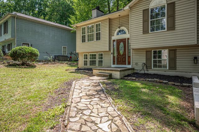 107 BUTLER CIR, Locust Grove, VA 22508