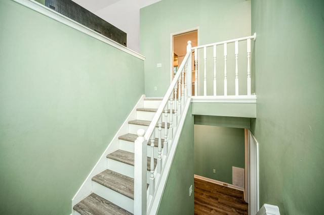 107 BUTLER CIR, Locust Grove, VA 22508