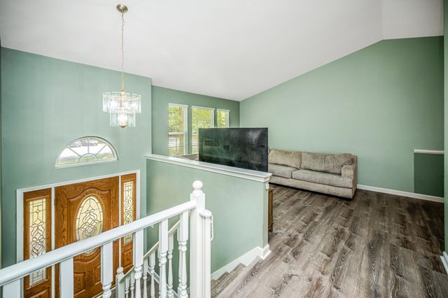 107 BUTLER CIR, Locust Grove, VA 22508