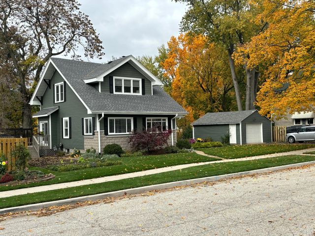 303 Weston Street, Valparaiso, IN 46385