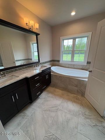 29 Denhelder Drive, Clifton Park, NY 12019