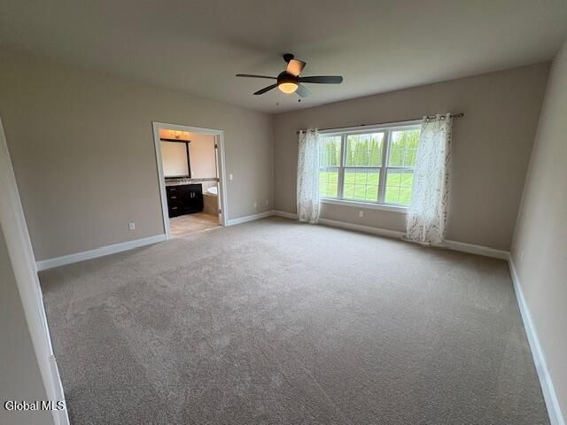 29 Denhelder Drive, Clifton Park, NY 12019