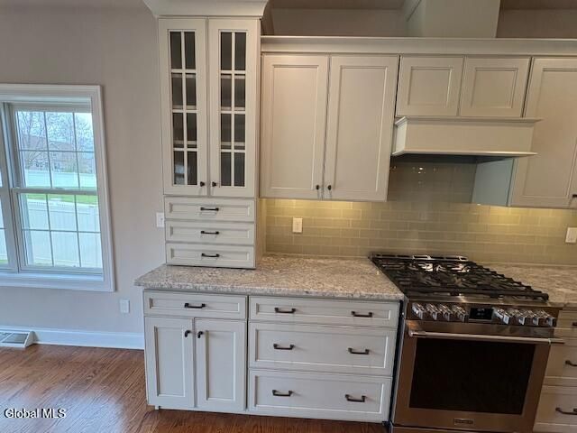29 Denhelder Drive, Clifton Park, NY 12019