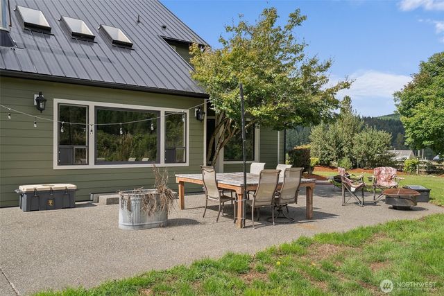 47207 138th Avenue E, Eatonville, WA 98328