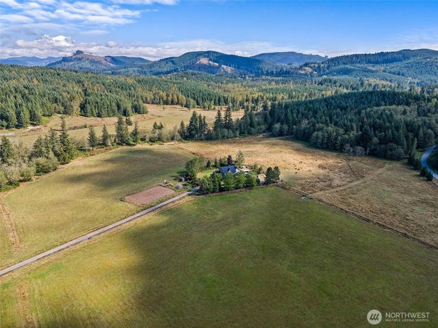 47207 138th Avenue E, Eatonville, WA 98328