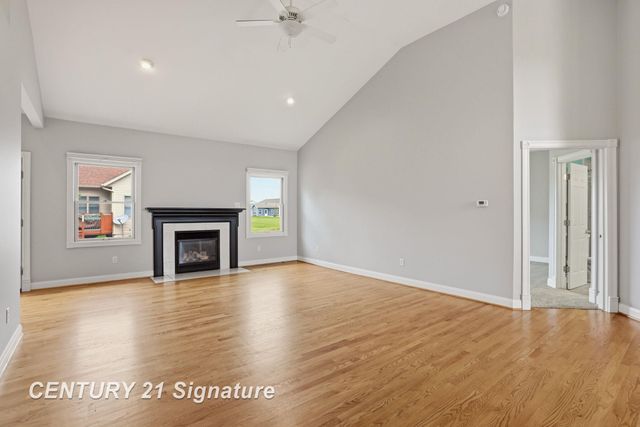 11 Willow Pointe Drive, Freeland, MI 48623