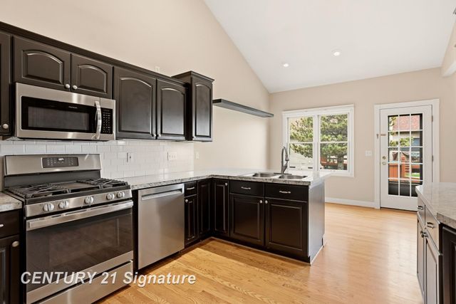 11 Willow Pointe Drive, Freeland, MI 48623