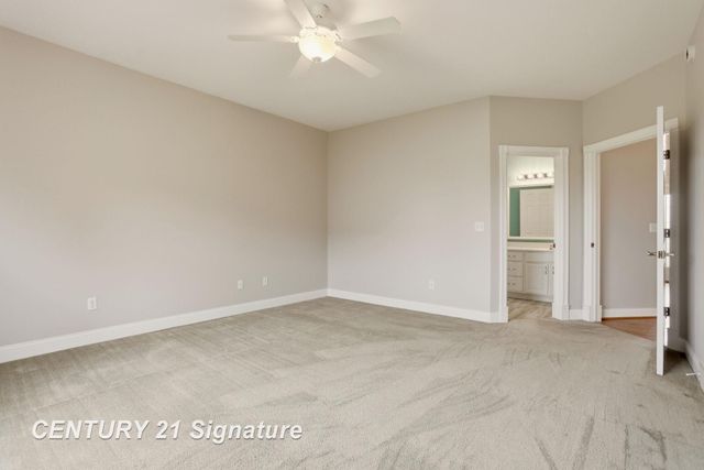 11 Willow Pointe Drive, Freeland, MI 48623