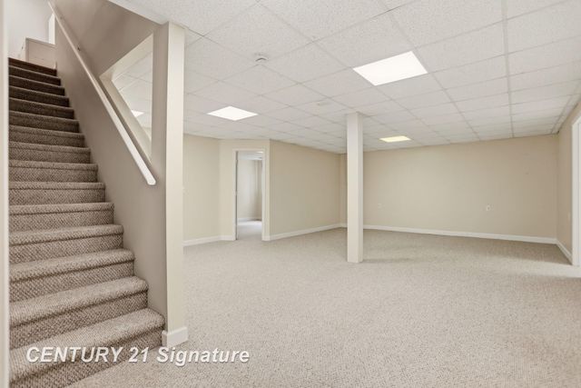 11 Willow Pointe Drive, Freeland, MI 48623