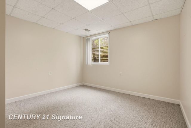 11 Willow Pointe Drive, Freeland, MI 48623