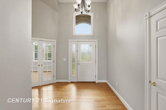 11 Willow Pointe Drive, Freeland, MI 48623