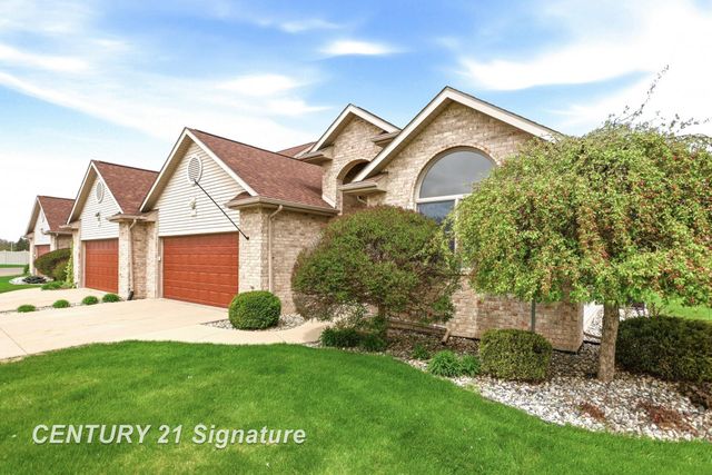 11 Willow Pointe Drive, Freeland, MI 48623