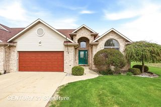 11 Willow Pointe Drive, Freeland, MI 48623