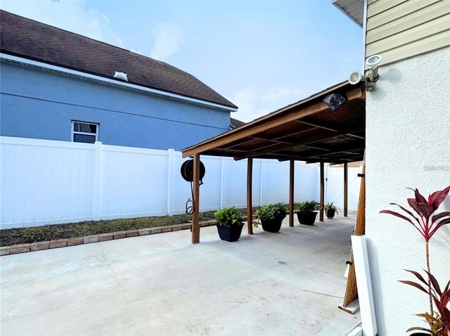 3607 MINUTE MAID RAMP RD 1, Davenport, FL 33837