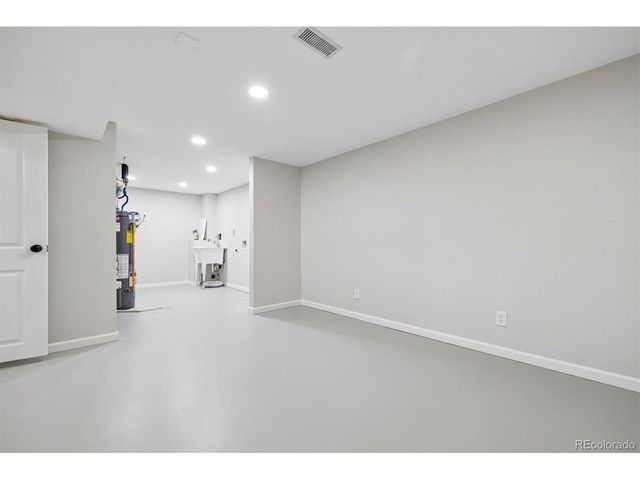 6842 Wright Ct, Arvada, CO 80004