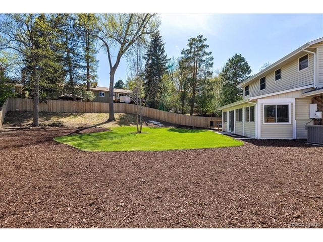 6842 Wright Ct, Arvada, CO 80004