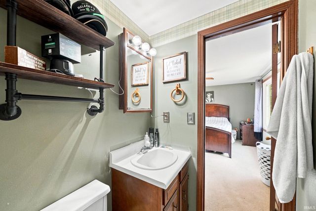 1100 W 1200 N, Ossian, IN 46777